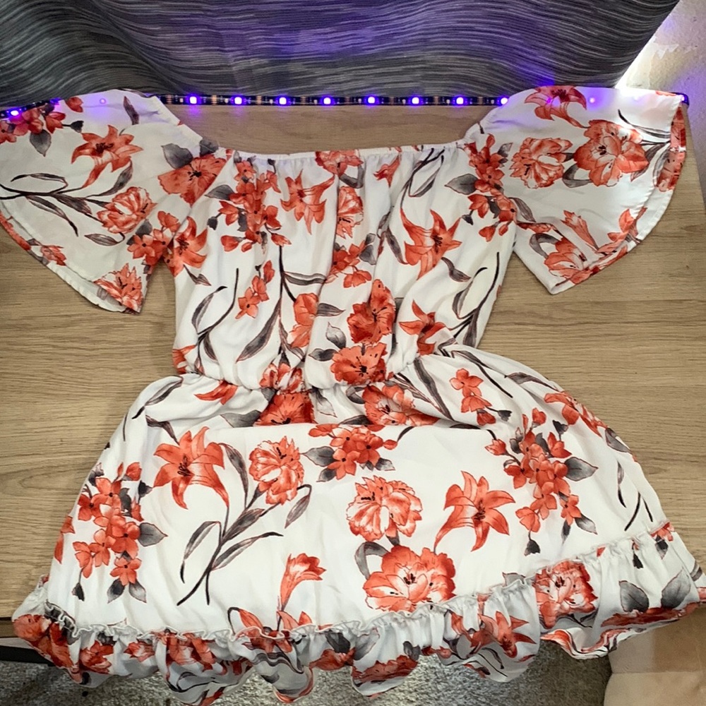 Cute off the shoulder top.